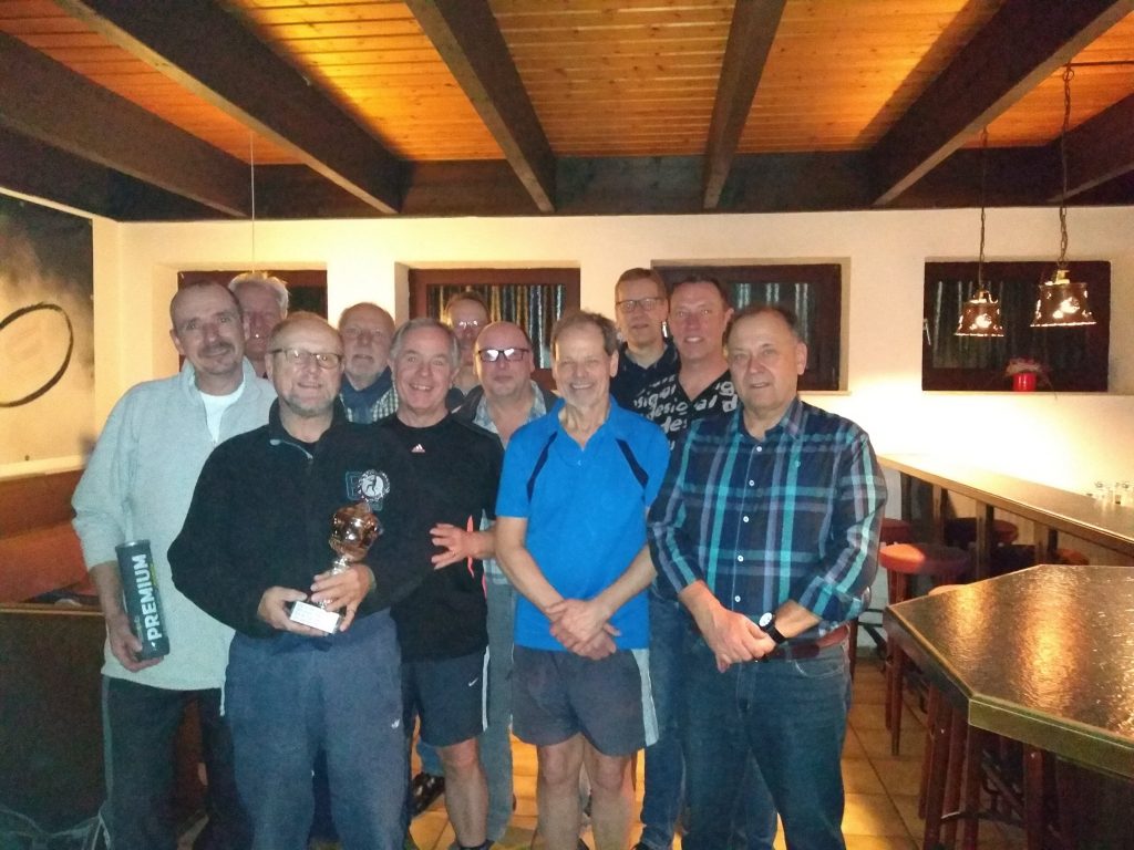 v. L. n. R. Thomas Schewczuk, Theo Hoppe, Paul Semrau, Karl Heinz Pluntke, Günter Thiel, Norbert Mier, Thomas Hartmann, Peter Lobemeier, Olaf Suhr, Matthias Tiemann, Wolfgang Mann. Es fehlt Wolfgang Ungerer.